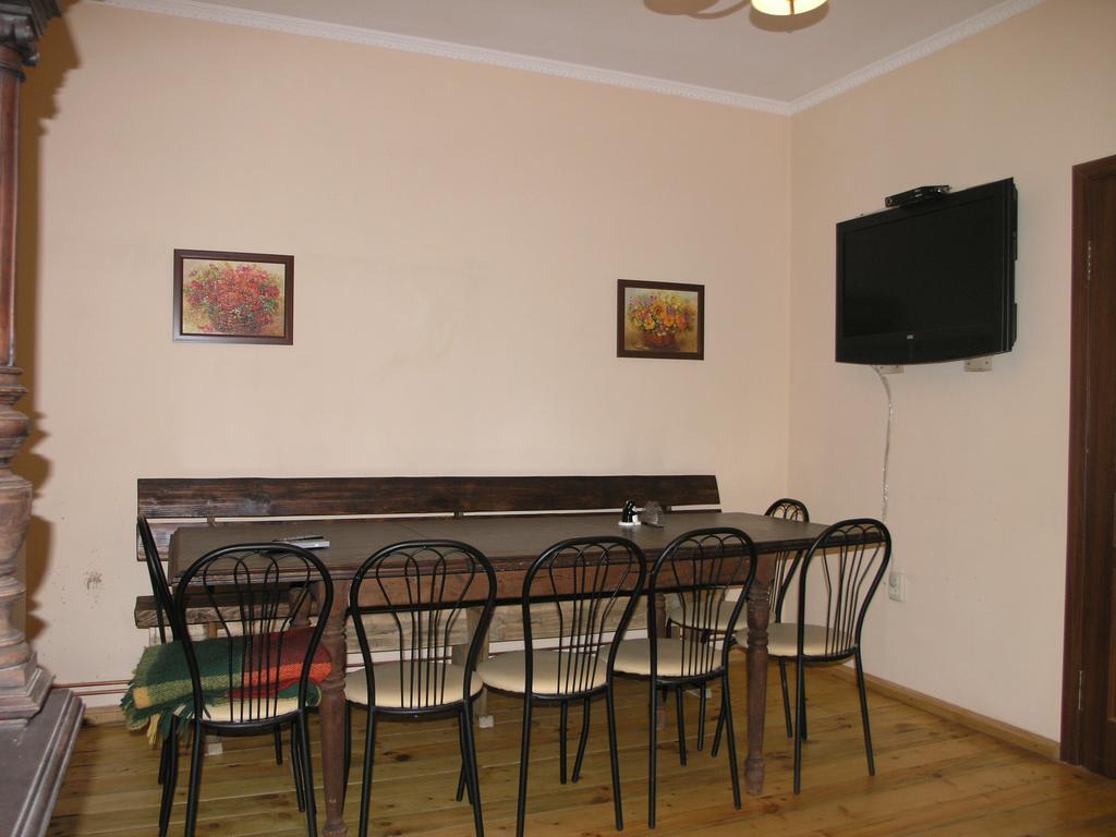 Arnika Tatariv Hotel Ngoại thất bức ảnh